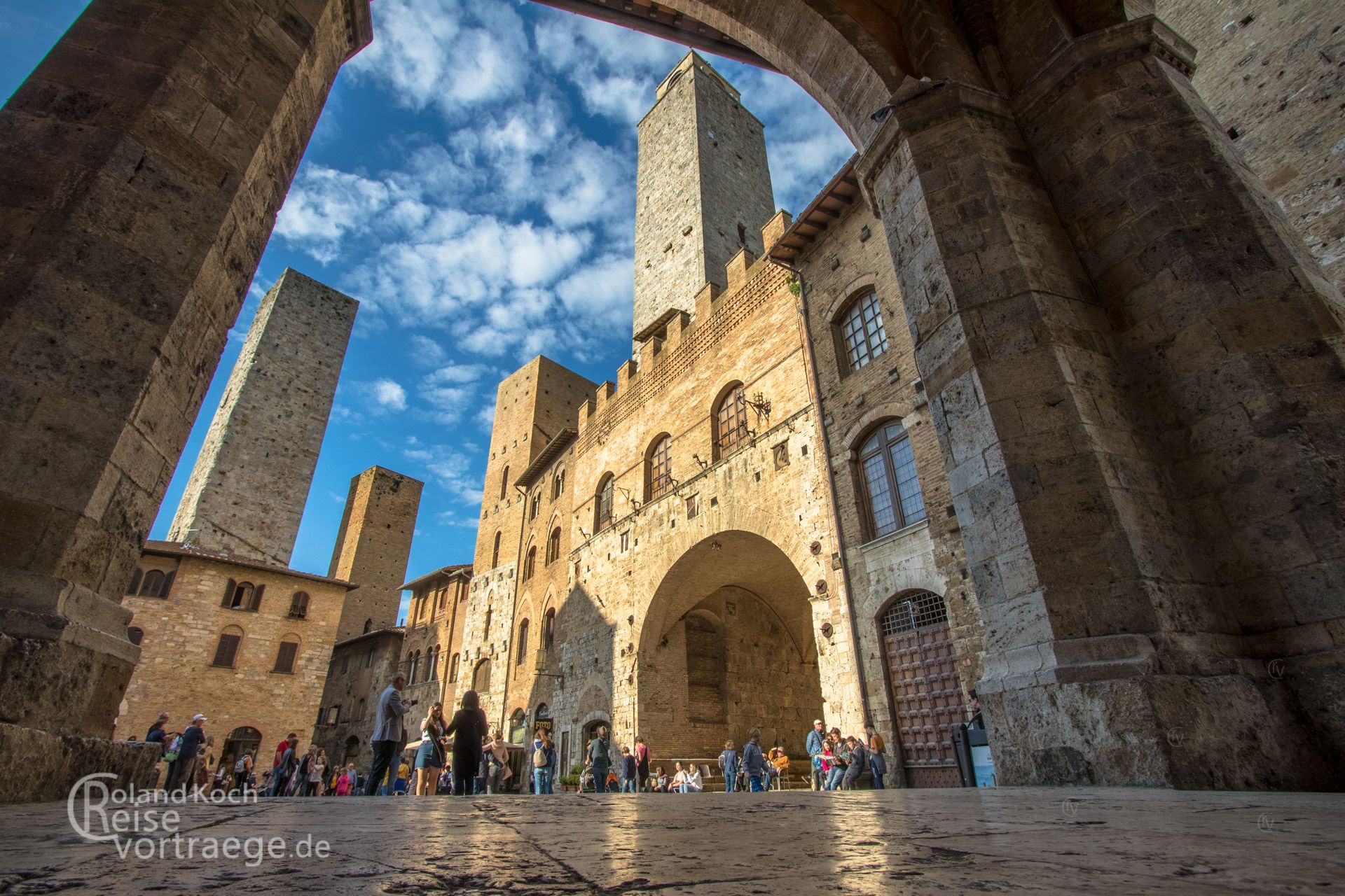 Geschlechtertürme, Piazza del Duomo, San Gimignano, Toskana